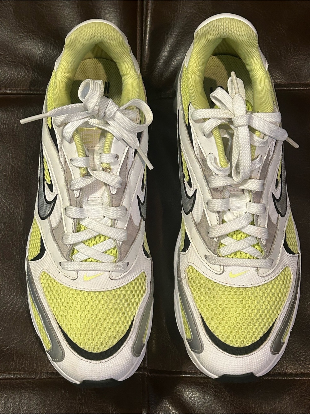 Nike Women's White and Yellow Mesh Running Sneakers